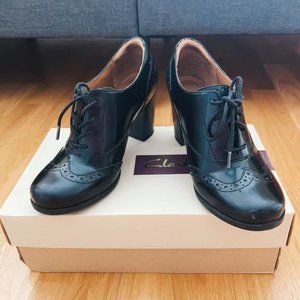 Clarks Narrative Black Lace up Oxford Heels, Size 6
